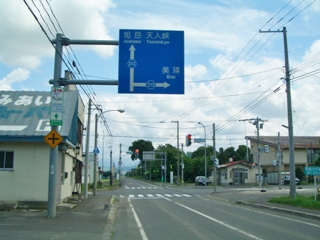 �o���